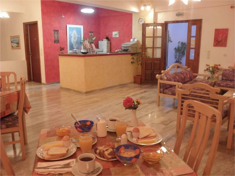 Areti Hotel คามารี ภายนอก รูปภาพ